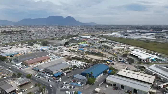 Airport Industria Area Guide Overview