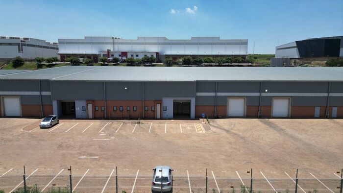 **TWENTY ONE INDUSTRIAL: Premium Warehousing Space Along the R21, Olifantsfontein