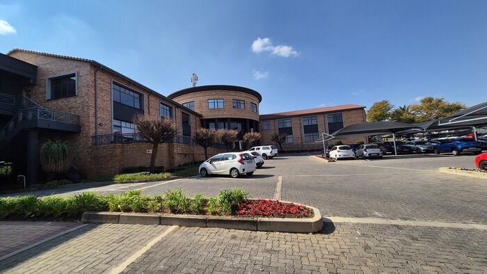 Explore commercial property in Rivonia