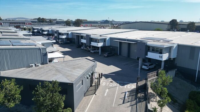 Warehouse to Rent in Stikland | Industrial Property Guide 2025