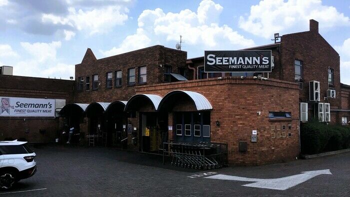 Industrial & Warehouse Space to Let in Strijdom Park, Randburg