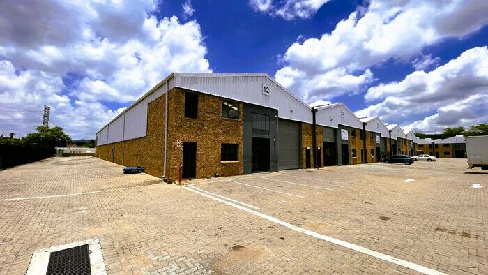 Industrial & Warehouse Space to Let in Strijdom Park, Randburg