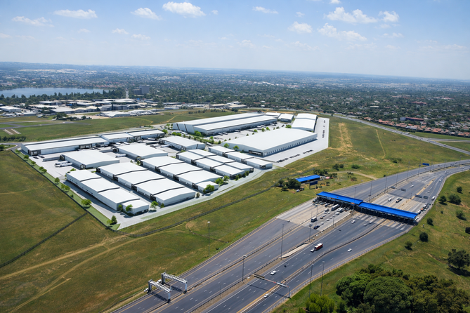 Warehouse to Let in Airport Park | Dakota Precinct