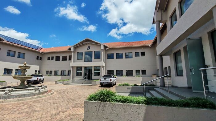 Industrial & Commercial Property to Let in Founders Hill