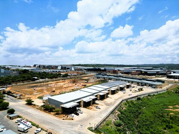 Warehouse to Let in Northriding | Northlands Retail Park