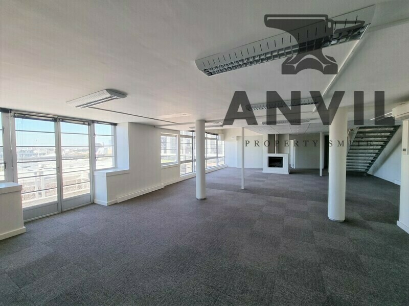 Sovereign Quays ,34 Somerset Road - Suite 317 property image 5