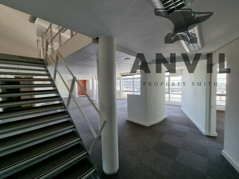 Sovereign Quays ,34 Somerset Road - Suite 317 property image 12