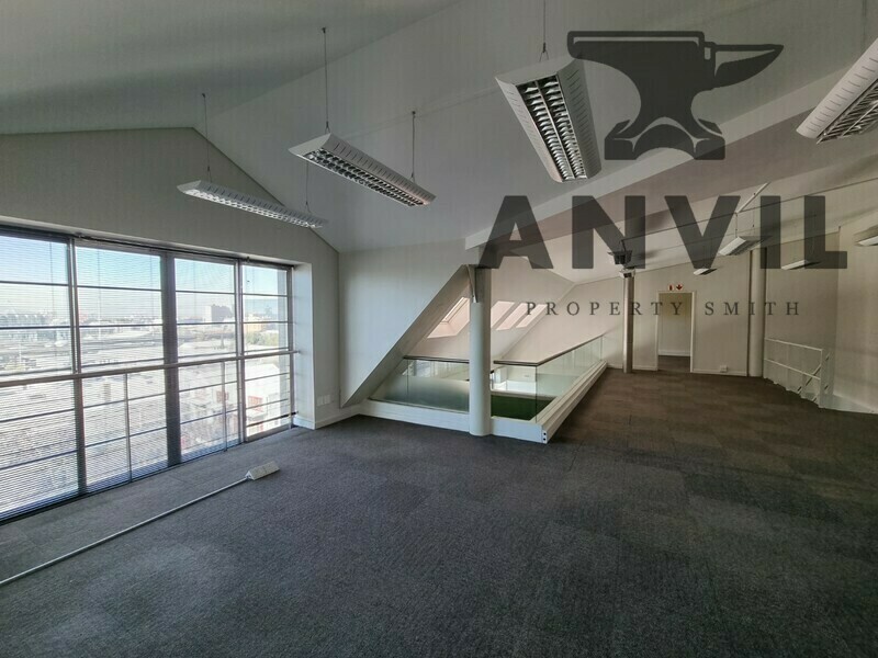 Sovereign Quays ,34 Somerset Road - Suite 317 property image 14