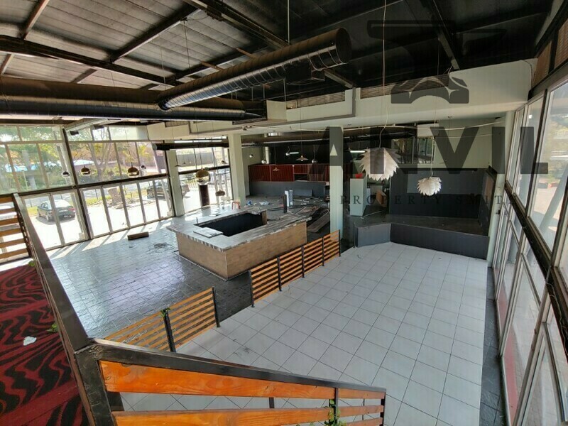 1 Cascades Cl Building 1 - SHOP #2 property image 9