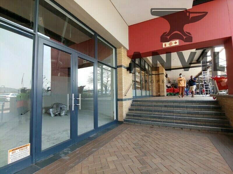 Corner R40 White River Road & Gorge Street - The Grove Shopping Centre - KIOSK property image 3