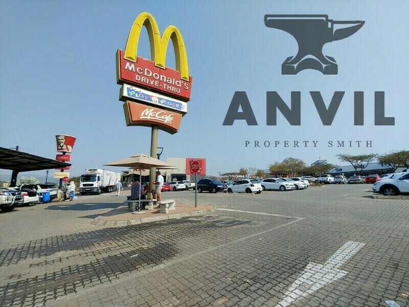 Corner R40 White River Road & Gorge Street - The Grove Shopping Centre - KIOSK property image 8