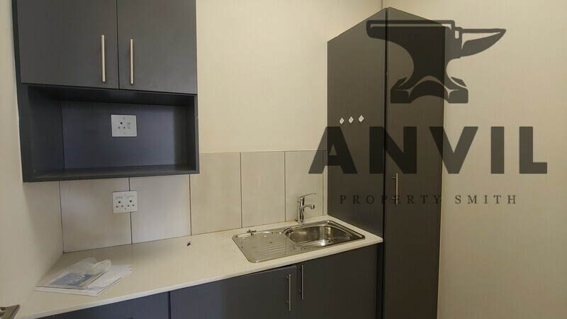 Lombardy Corporate Park, Silver Lakes, Pretoria - Block B office J property image 12