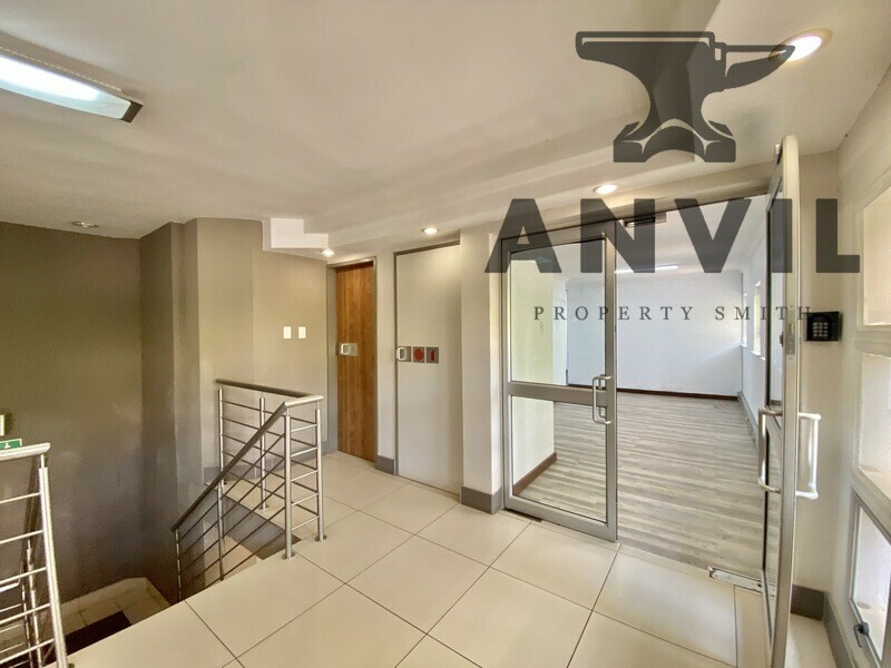 Sunwood Office Park, Lynnwood, Pretoria - Block 7 FF02 property image 3