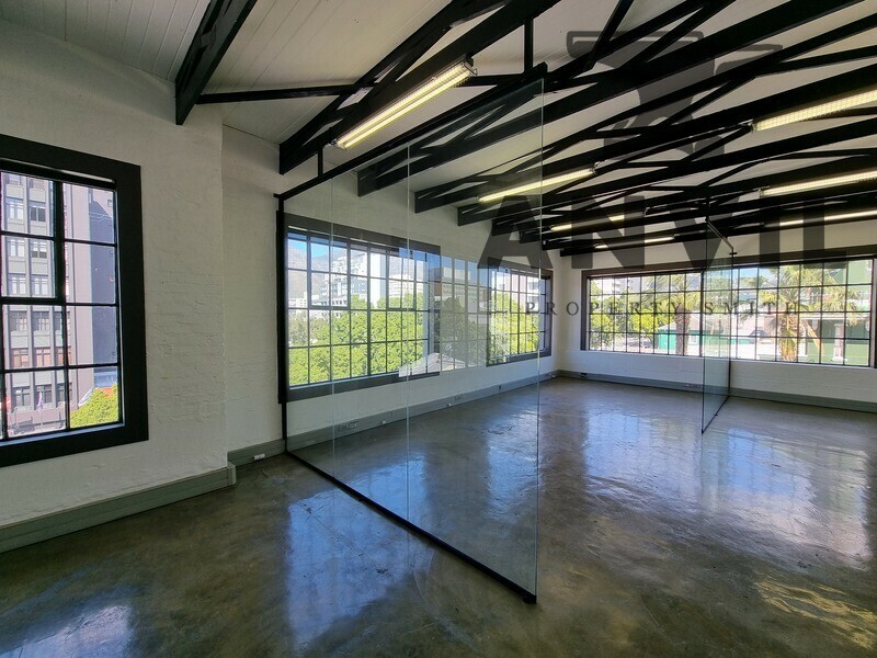 Urban Hub, Cape Town City Centre, Cape Town - S2 property image 3