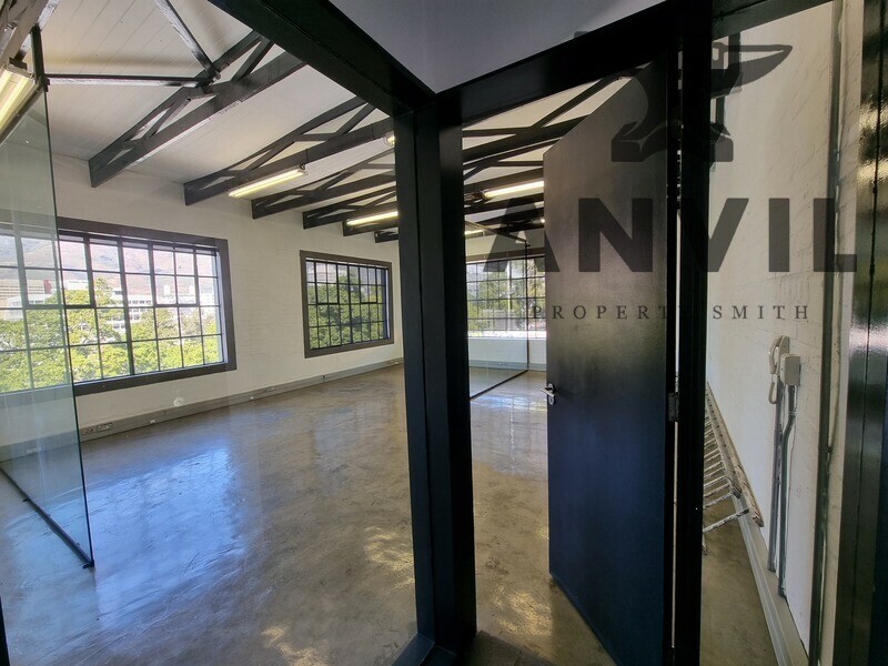 Urban Hub, Cape Town City Centre, Cape Town - S2 property image 2