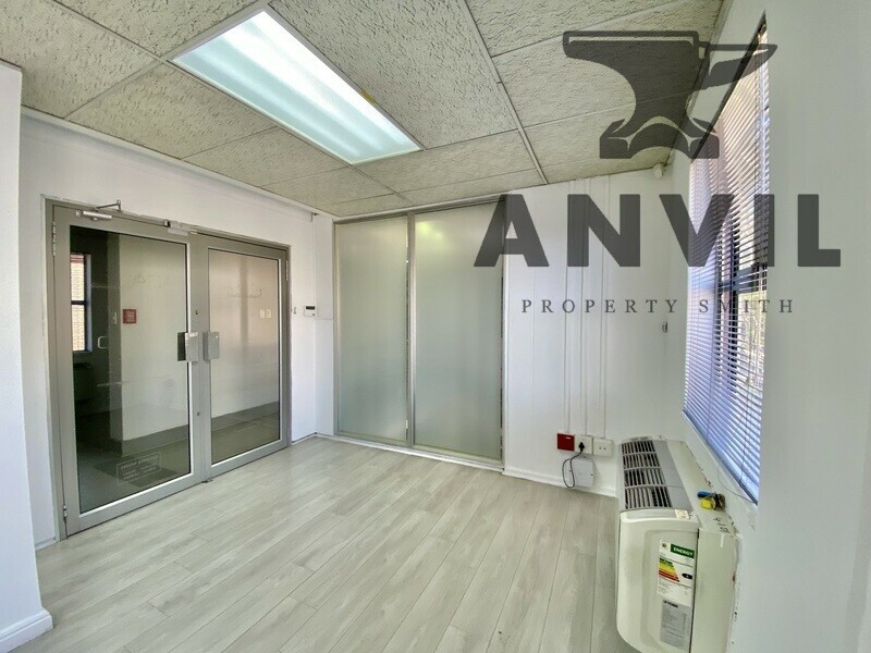 Atterbury Estate, Menlyn, Pretoria - Block 4 FF Left property image 4