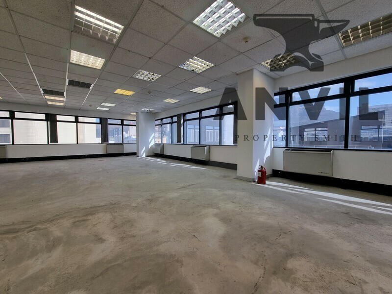 The Pinnacle, City Centre, Cape Town - 14th Floor Suite  property image 16