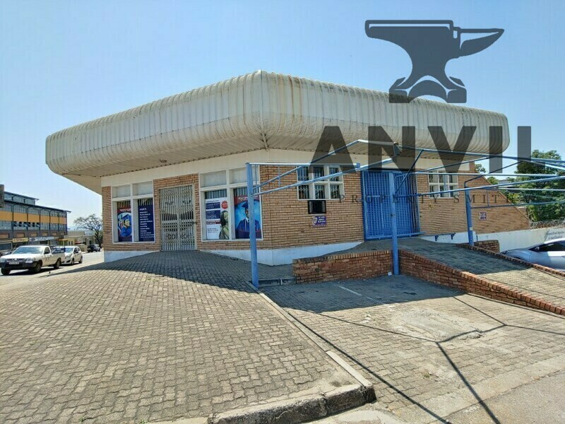 6 Samora Machel Dr - Ground Unit #1 property image 17