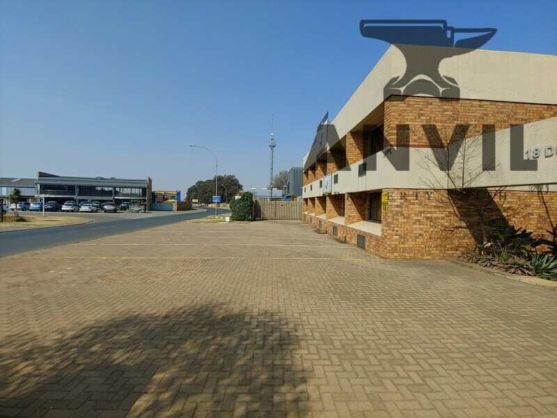 10-18 Dusseldorf Street, Apex, Benoni - Office Building property image 4
