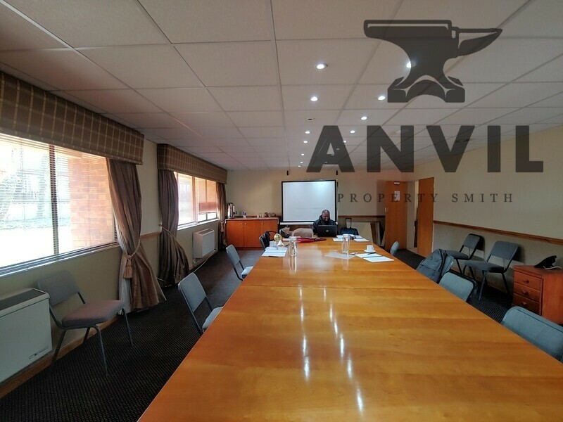 10-18 Dusseldorf Street, Apex, Benoni - Office Building property image 13