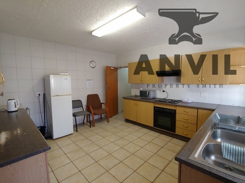 10-18 Dusseldorf Street, Apex, Benoni - Office Building property image 16