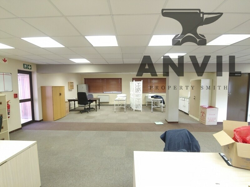 10-18 Dusseldorf Street, Apex, Benoni - Office Building property image 27