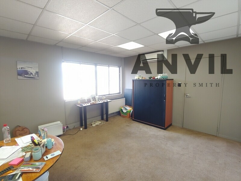 10-18 Dusseldorf Street, Apex, Benoni - Office Building property image 34