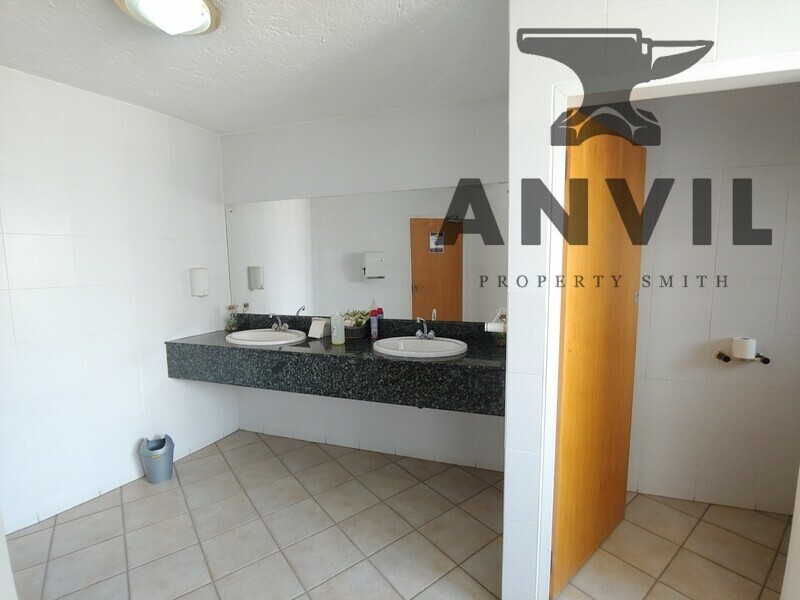 10-18 Dusseldorf Street, Apex, Benoni - Office Building property image 35