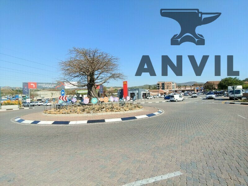 Crossing Shopping Cente, Cnr Samora Machel Road and Madiba Road  - First Floor Office #1 property image 3