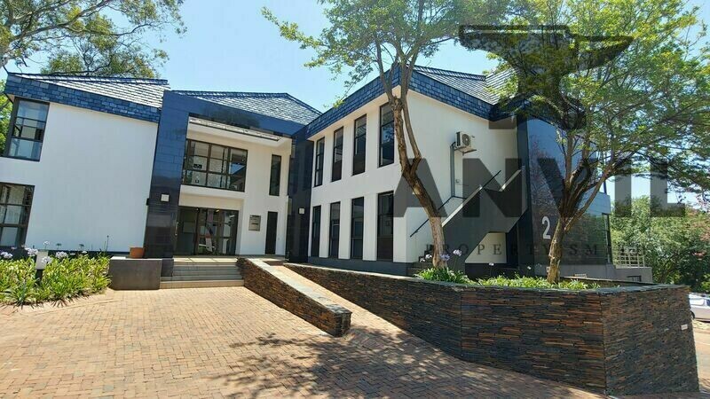 Albury Park, Hyde Park - SUT - Building 5 property image 5