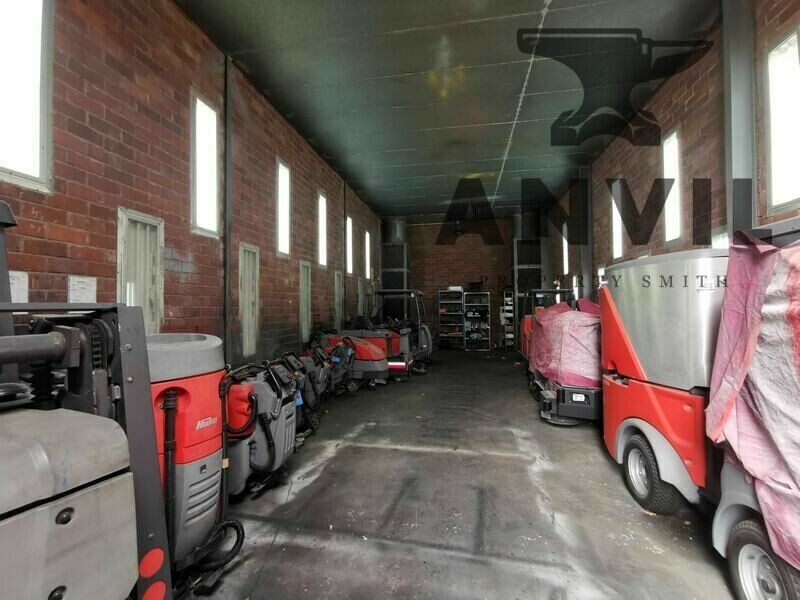 11 Nipper Road - Entire Building property image 14