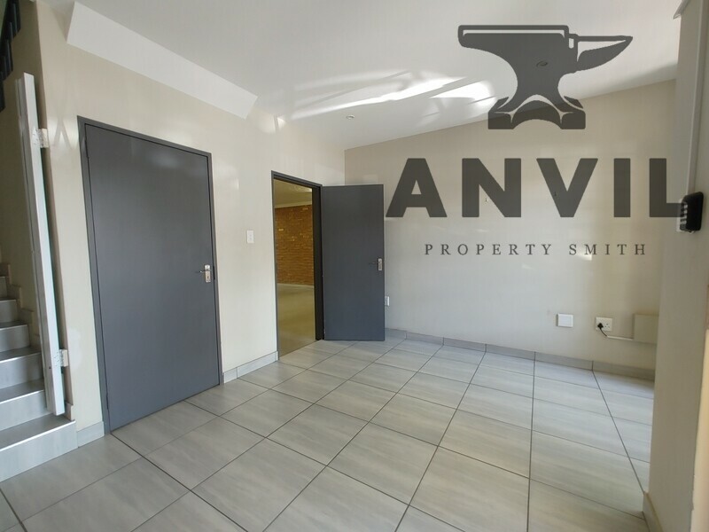 Jurg Business Park - Jurg Business Park - Unit 13 property image 4