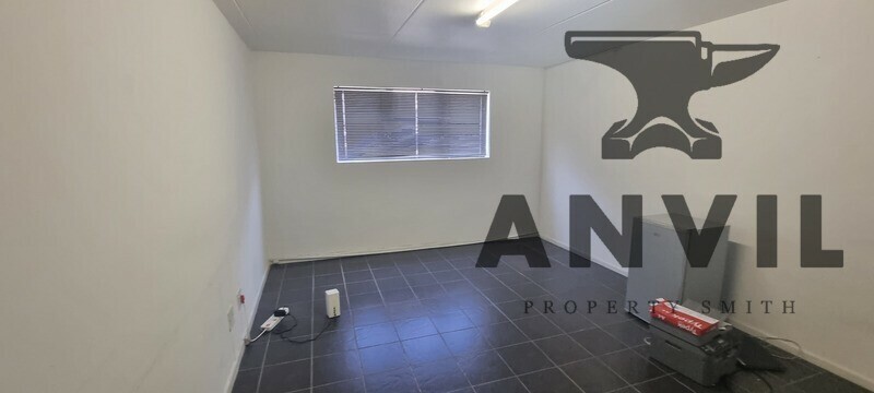 Winelands Park - Unit 2 property image 18