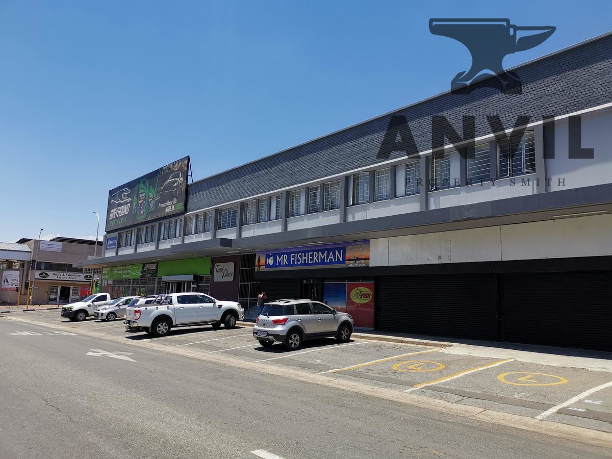 Warehouse to let Trust Place Eastleigh Anvil Property Smith