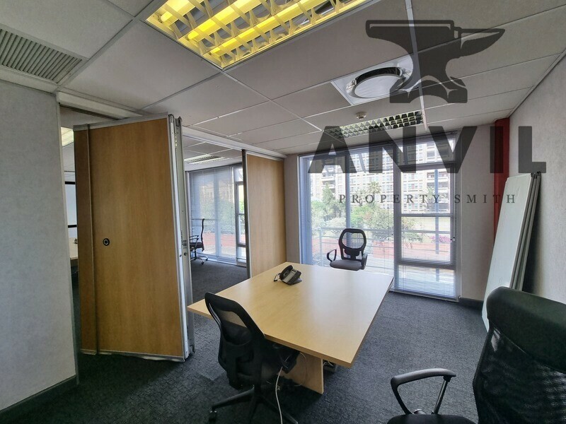 Granger Bay Court, 49 Beach Road, Mouille Point - 1st Floor Unit property image 5