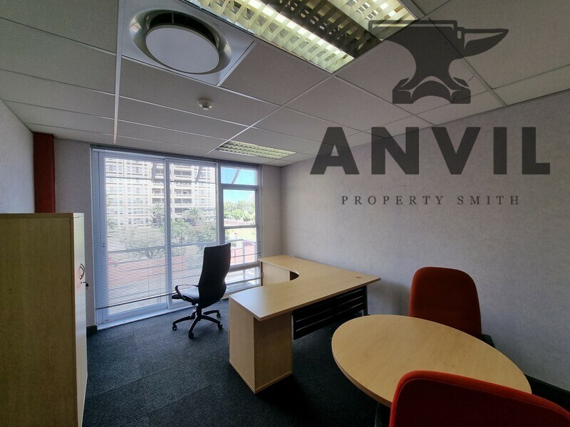 Granger Bay Court, 49 Beach Road, Mouille Point - 1st Floor Unit property image 8