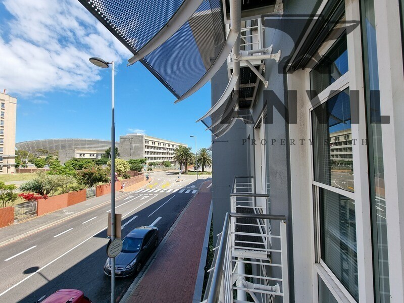 Granger Bay Court, 49 Beach Road, Mouille Point - 1st Floor Unit property image 12