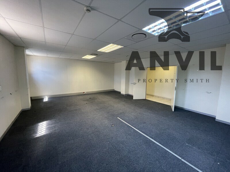 Cedar Industrial Park, 21 Quarry Park Cl, Riverhorse Valley - Unit 13 property image 39