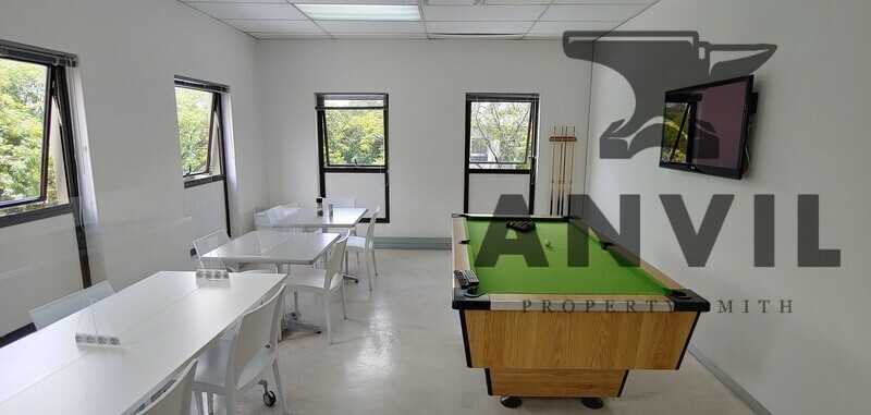 Allhart Office Park, Woodmead - Building 4 FF property image 10