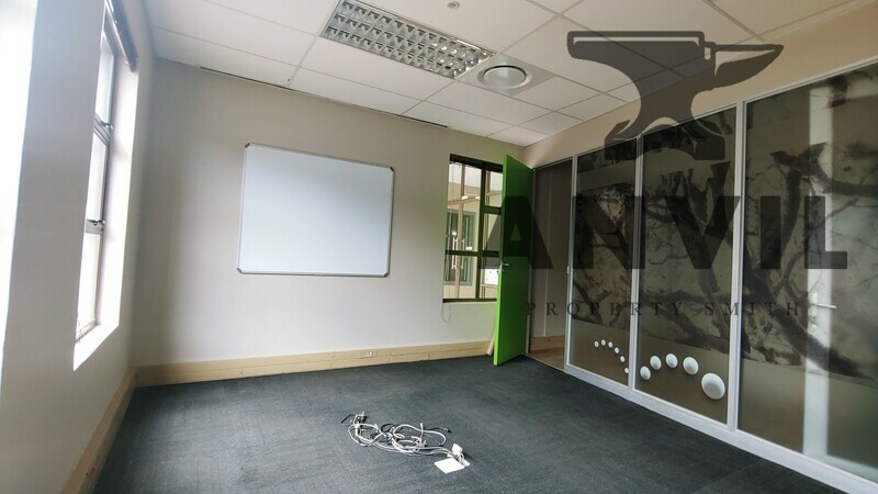 12 Victoria Link  - GF LW property image 7