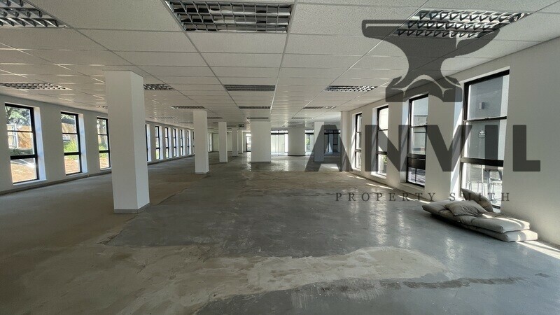 Albury Park, Hyde Park - SUT - Building 5 property image 7