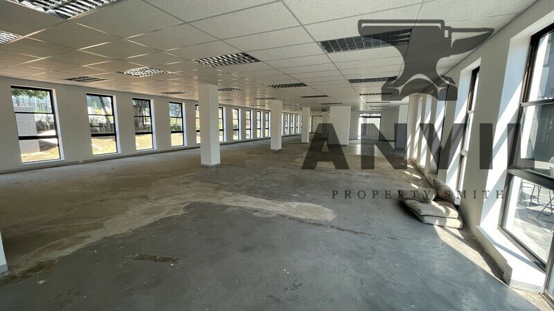 Albury Park, Hyde Park - SUT - Building 5 property image 8