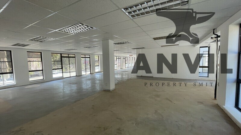 Albury Park, Hyde Park - SUT - Building 5 property image 18