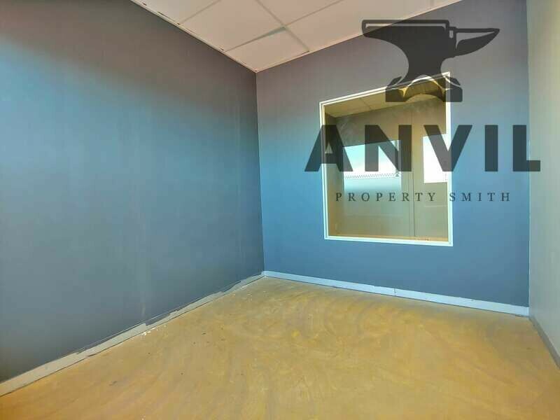 Horizon View Shopping Centre - Office 2001 property image 13