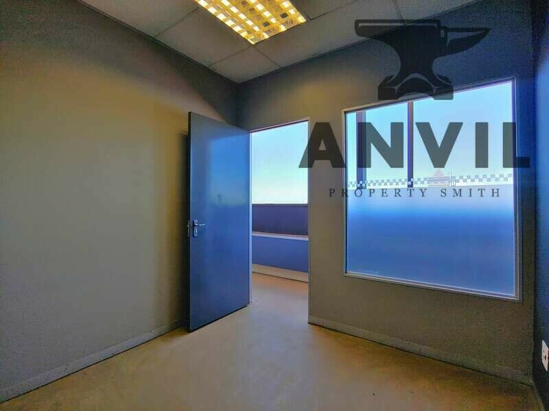 Horizon View Shopping Centre - Office 2001 property image 15