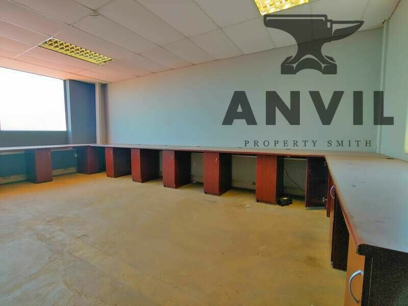 Horizon View Shopping Centre - Office 2001 property image 17