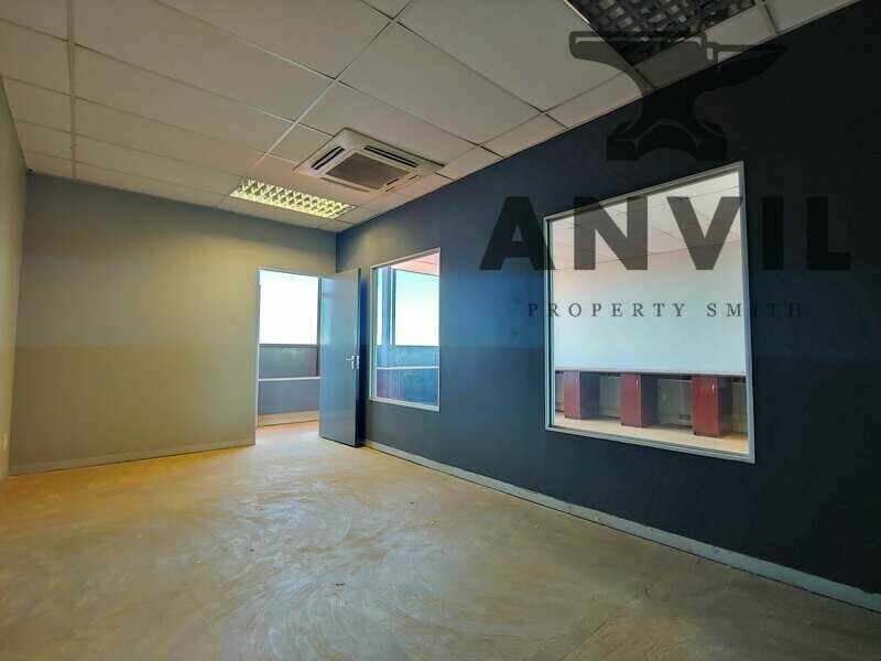 Horizon View Shopping Centre - Office 2001 property image 21