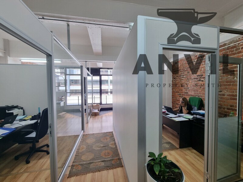 Loop Street Studios, 4 Loop Street - Unit 707 property image 7