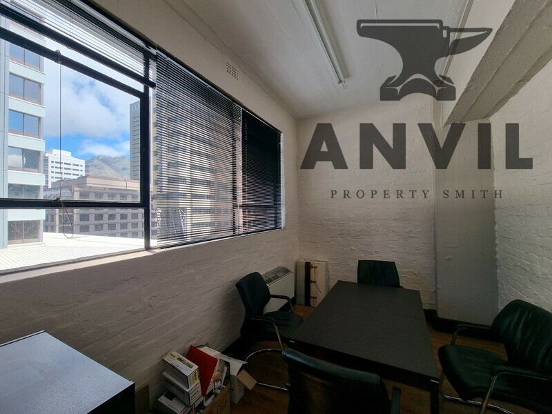 Loop Street Studios, 4 Loop Street - Unit 707 property image 12