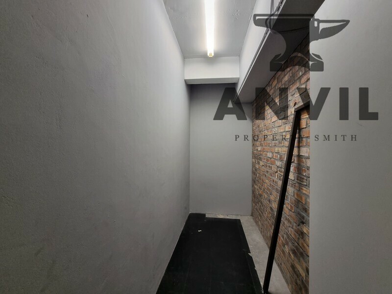 Loop Street Studios, 4 Loop Street - Floor 6 Unit 604 property image 5